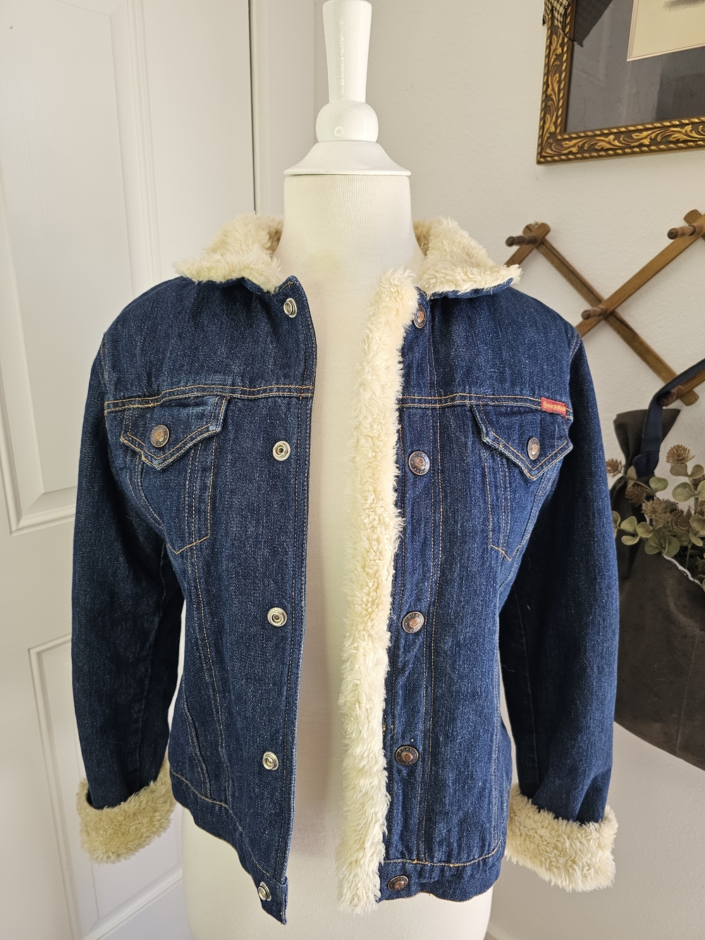 Roxy Jean Vintage Y2k Dark Blue Denim Sherpa Lined Jacket